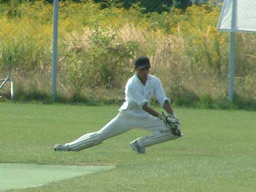 Amir Naaem takes down the legside